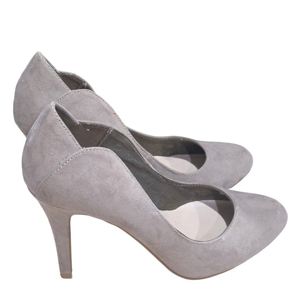 Fergalicious by Fergie Ciera Grey Scalloped round Toe Stiletto Pumps Size 7.5M